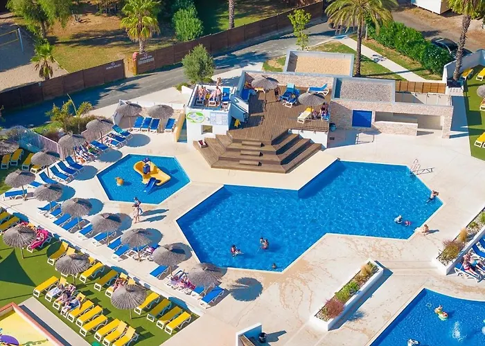 4 Etoiles - Parc Aquatique - Eeibgc